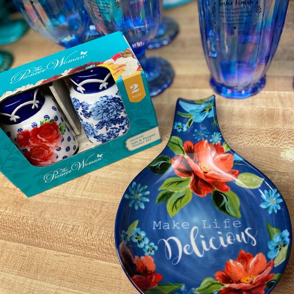 HTF! Pioneer Woman Heritage Blue Floral Salt Pepper Spoon 🧂 🧂 🥄 BrandNew!!!